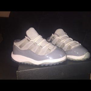 Toddlers Jordan’s 11 retro low
